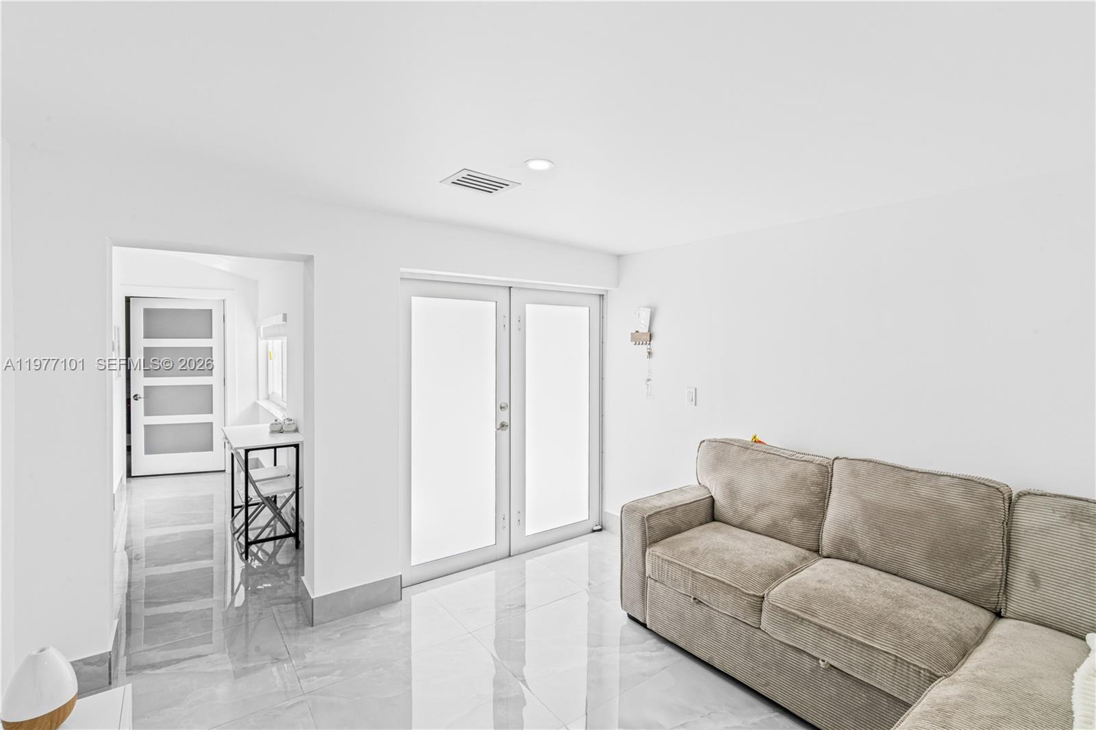 TRIPLETTS ADDN TO GOULDS - Residential