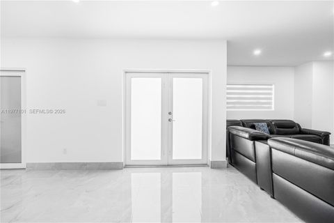 Tiny photo for 22601 SW 127th Ave, Miami, FL 33170 (MLS # A11977101)