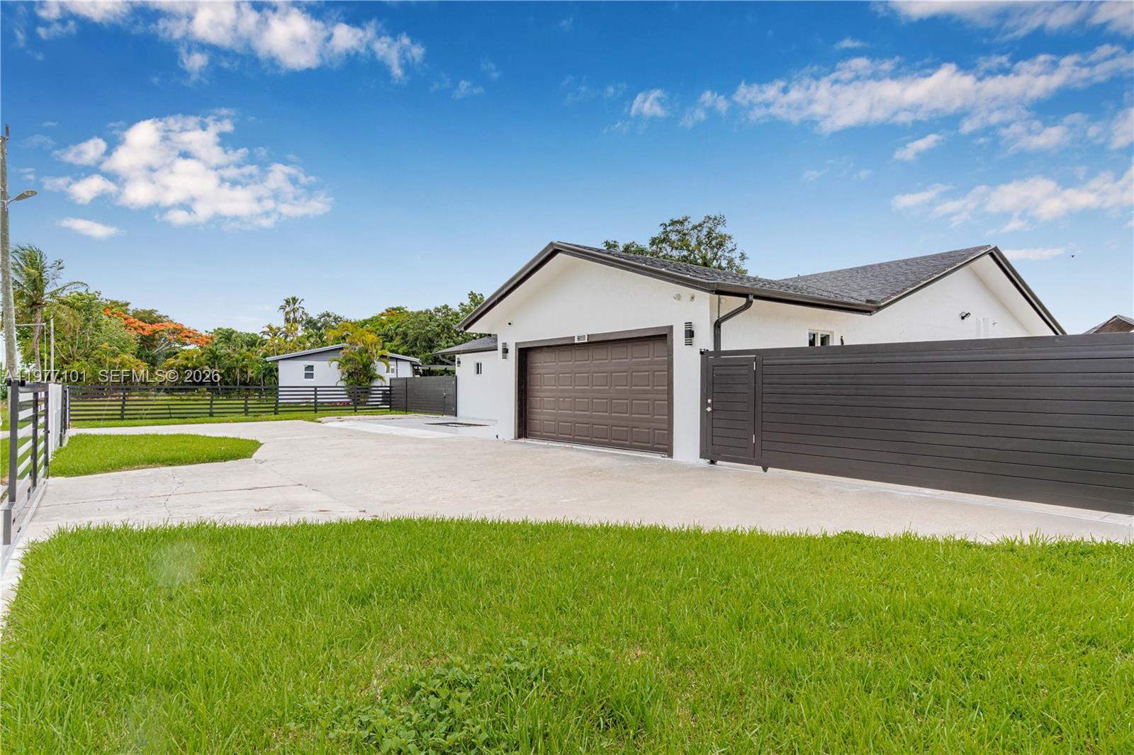 TRIPLETTS ADDN TO GOULDS - Residential