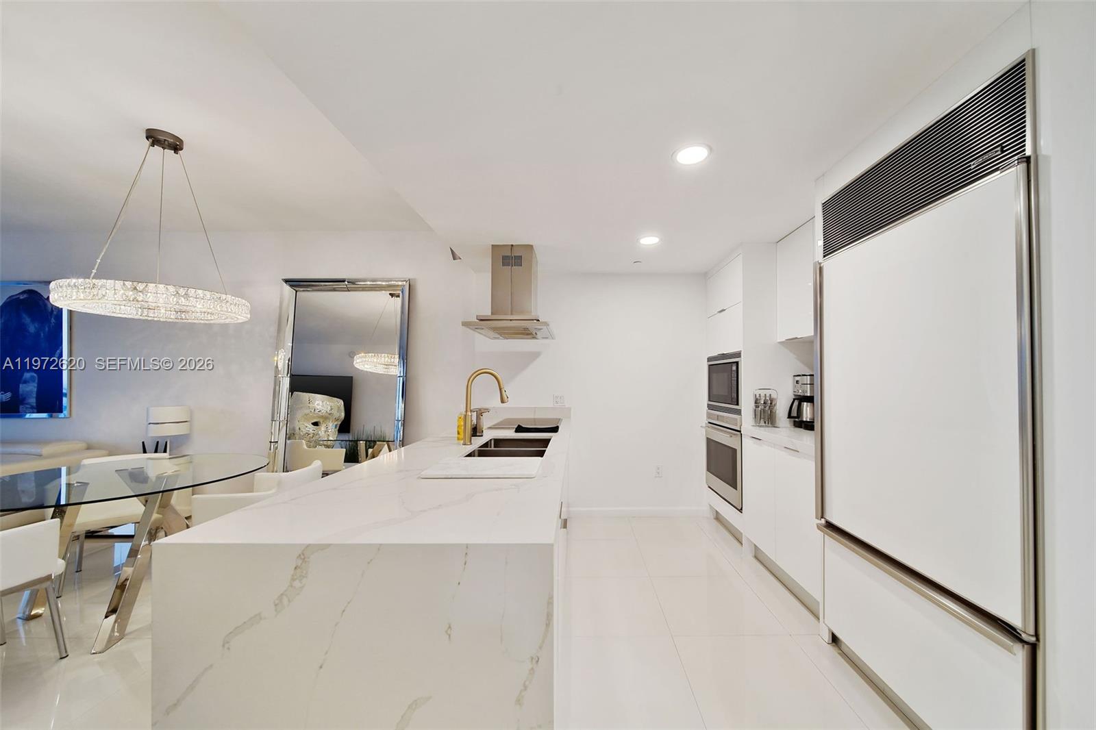 495 Brickell Ave 4209