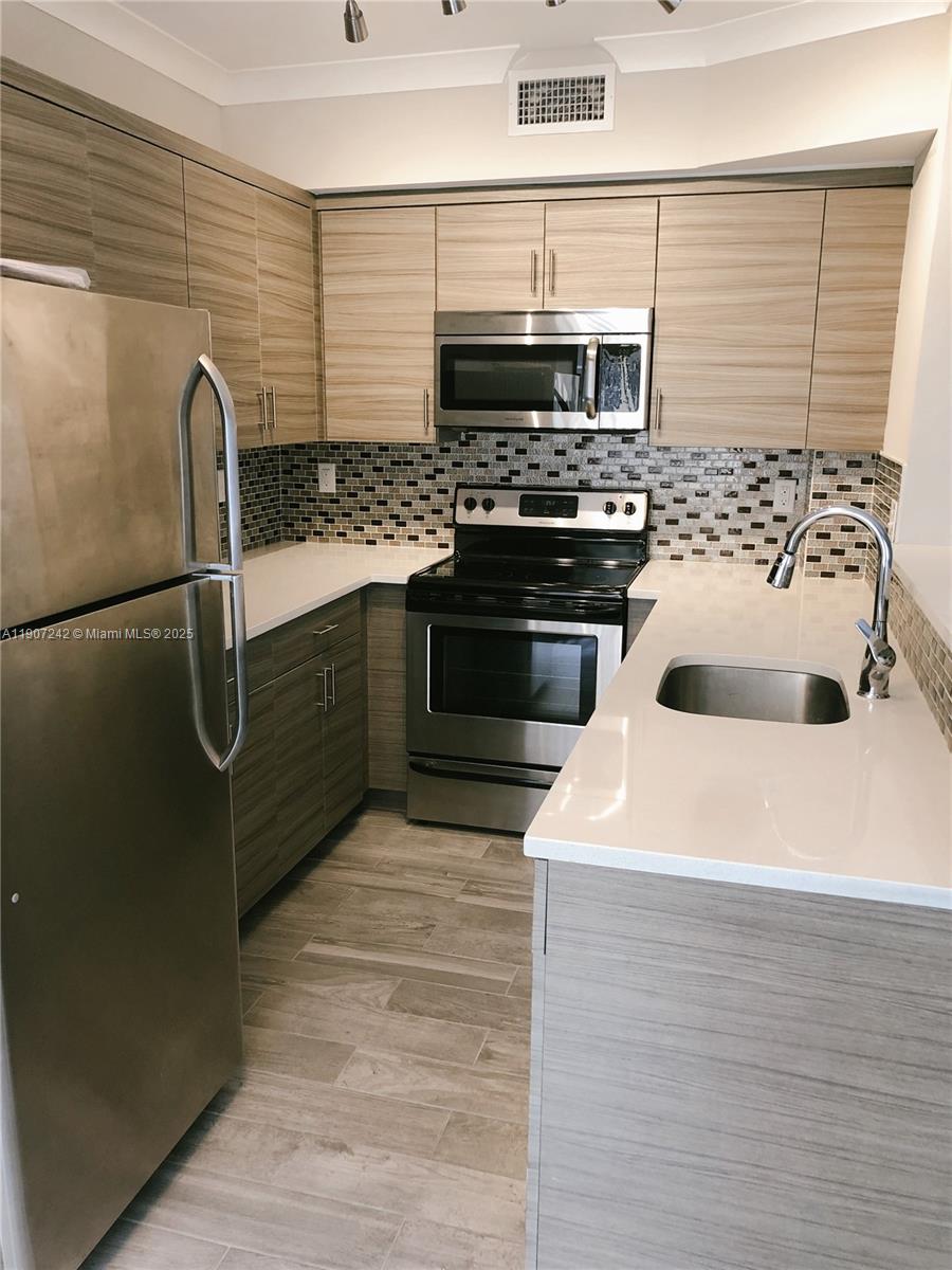 C GAB DOUGLAS SEC - Residential Lease