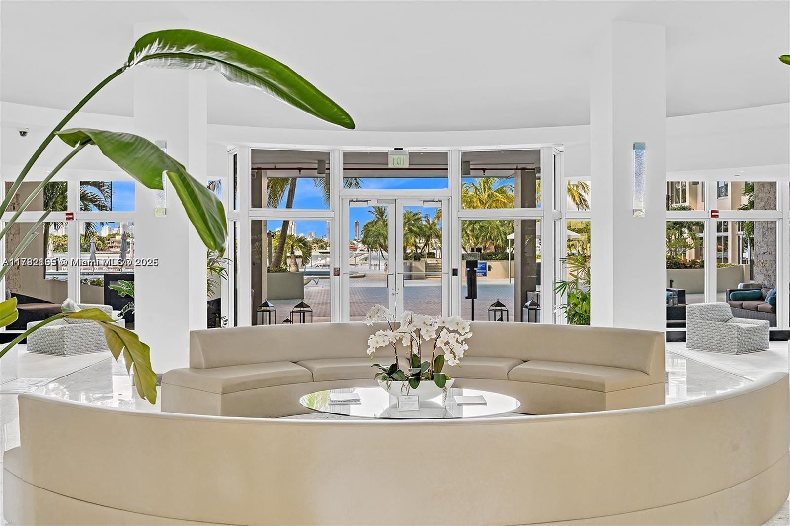 MIRADOR 1200 CONDO - Residential