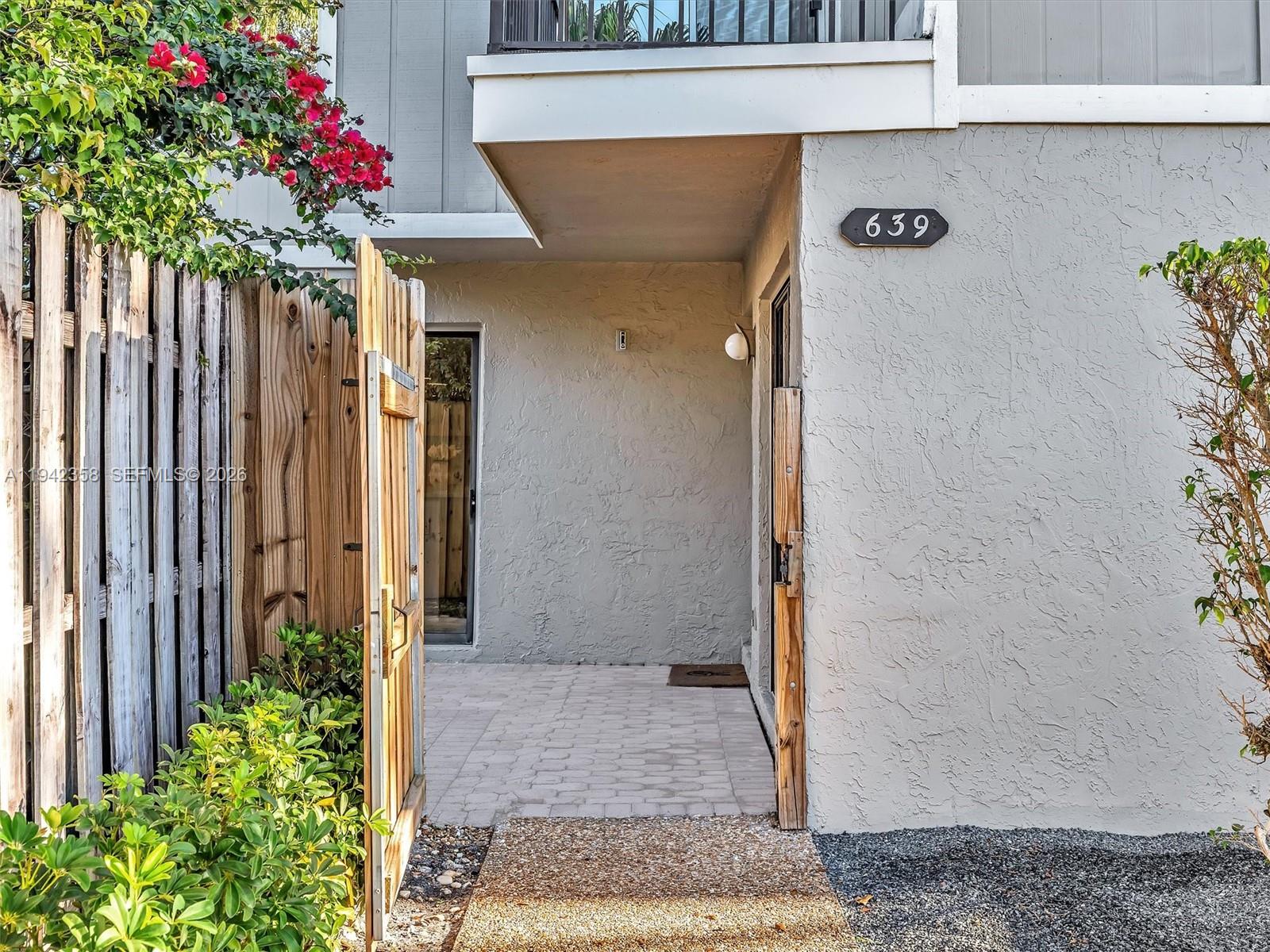 LAGO WEST CLUSTER HOMES P - Residential