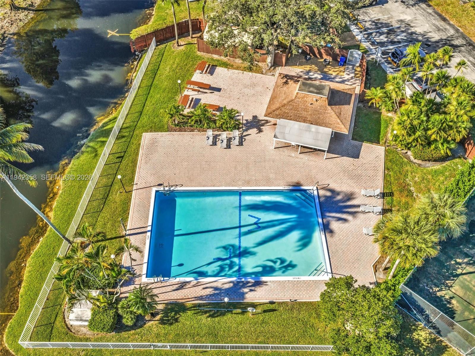 LAGO WEST CLUSTER HOMES P - Residential