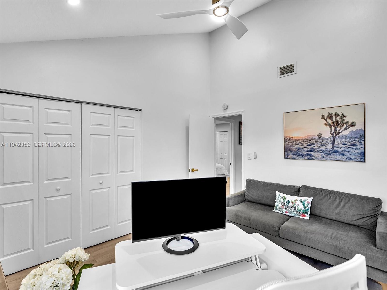 LAGO WEST CLUSTER HOMES P - Residential