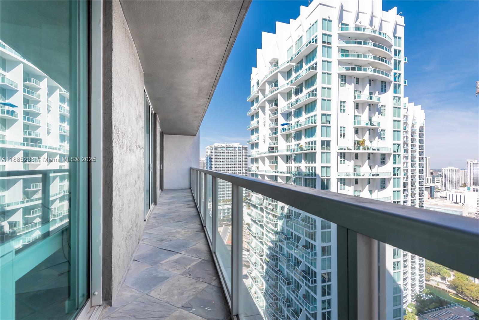500 BRICKELL WEST CONDO - Residential