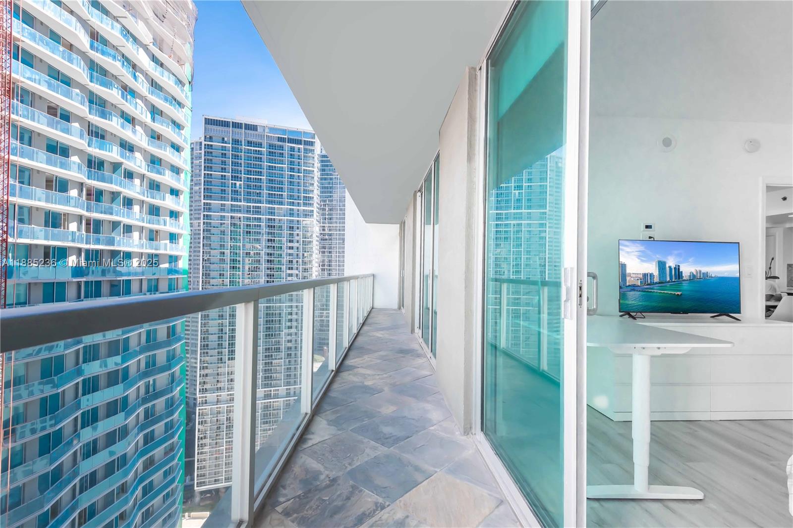 500 BRICKELL WEST CONDO - Residential