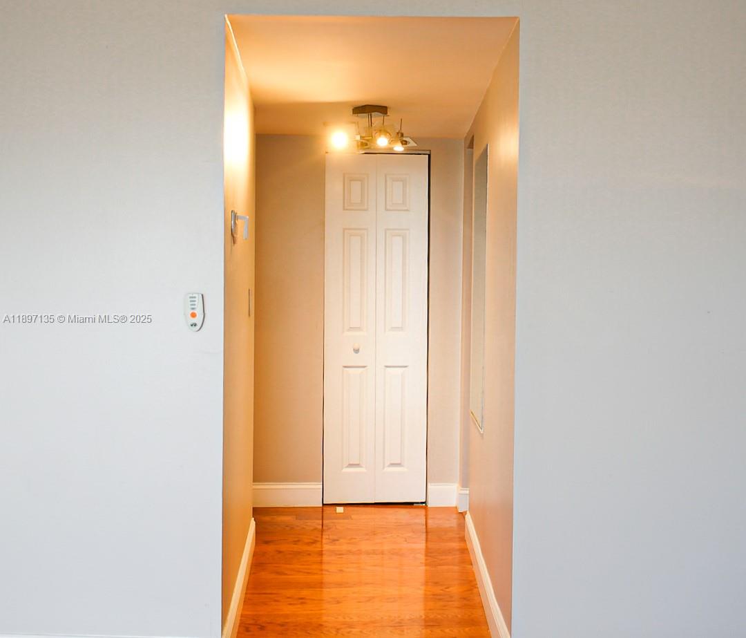 LAKE POINT TOWER CONDOMIN - Residential Lease