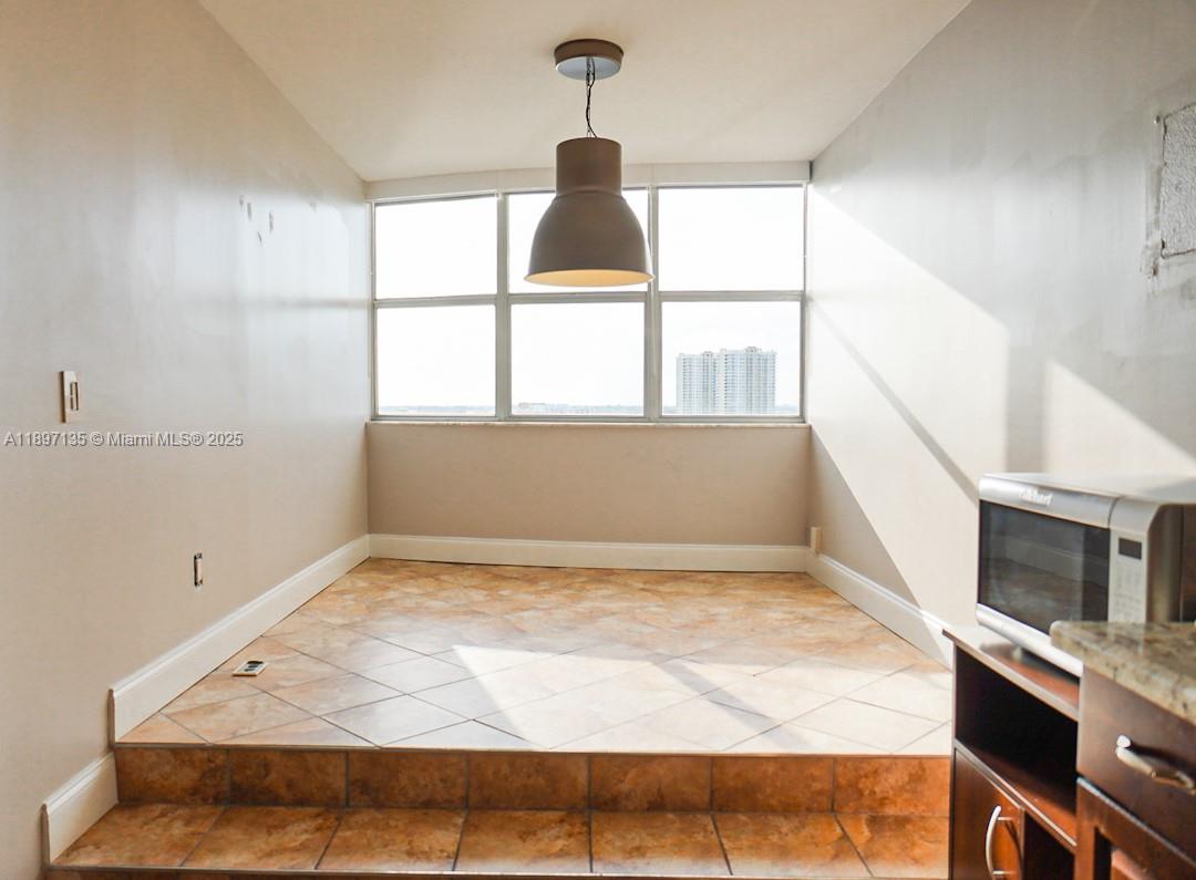 LAKE POINT TOWER CONDOMIN - Residential Lease