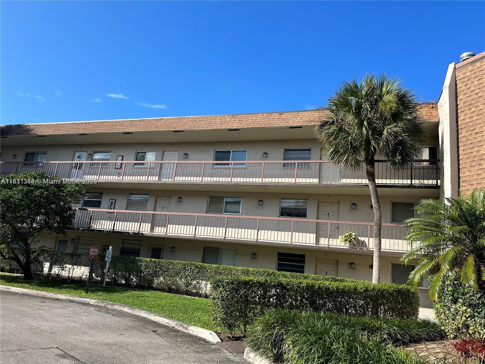 Property for Sale at 7480 Nw 17th St 305, Plantation, Miami-Dade County, Florida - Bedrooms: 2 
Bathrooms: 2  - $187,000