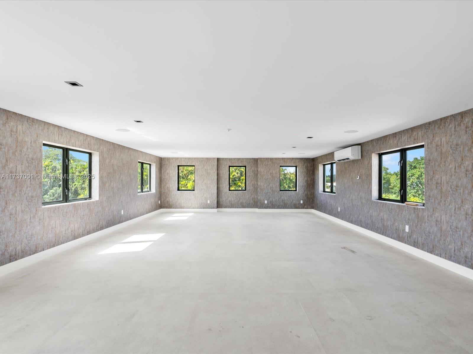 FLA FRUIT LANDS CO SUB NO - Residential