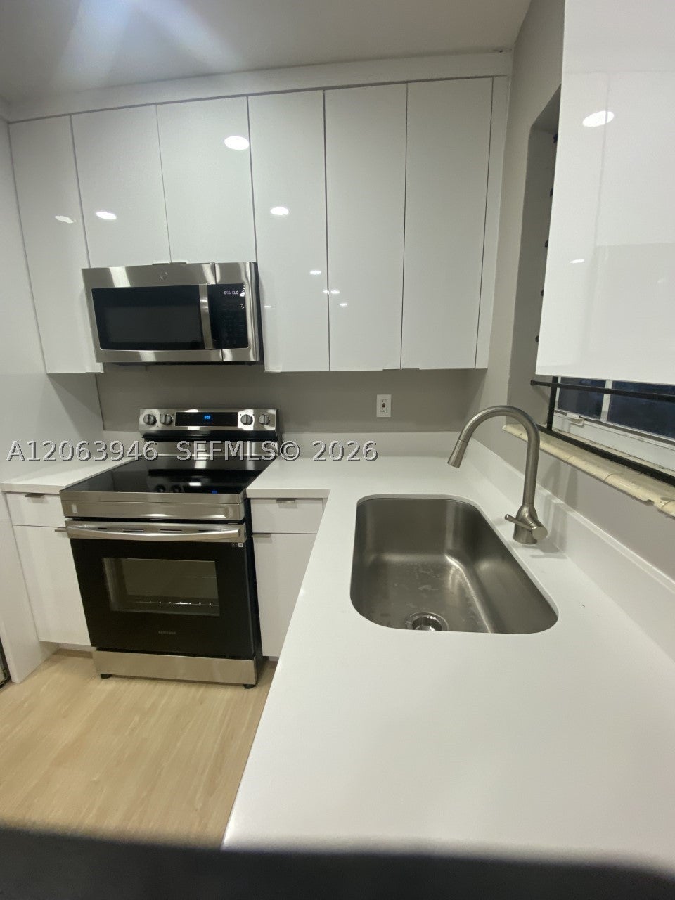 217 NW 48th St 2