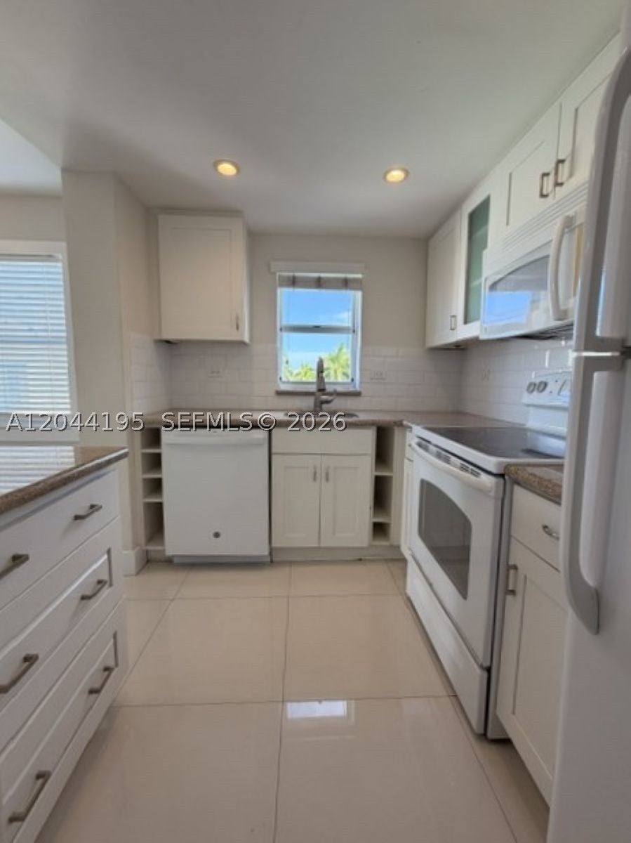 4141 Nautilus Dr 4J