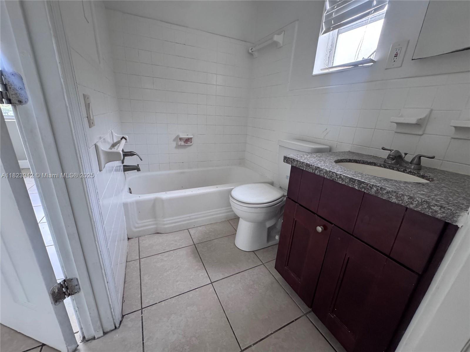 BELLAMY HEIGHTS BOYNTON - Residential