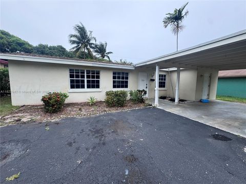 423 SW 10th Ave Boynton Beach FL 33435