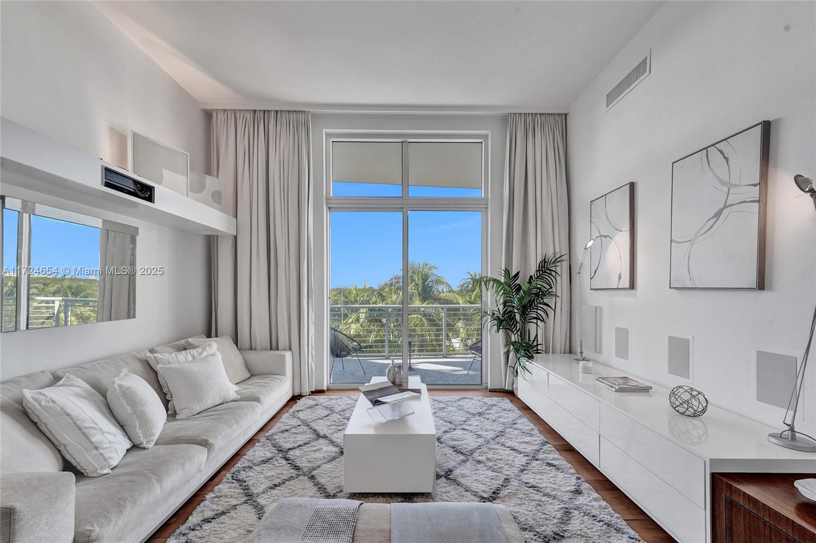 Property for Sale at 2001 Meridian Ave 505, Miami Beach, Miami-Dade County, Florida - Bedrooms: 2 
Bathrooms: 3  - $1,180,000