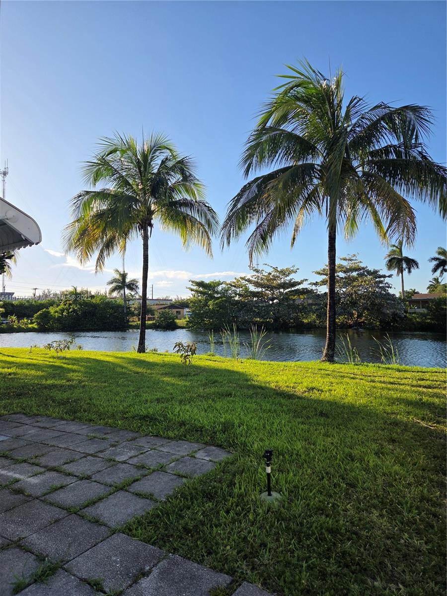 RO-MONT GARDENS ANDOVER A - Residential Lease