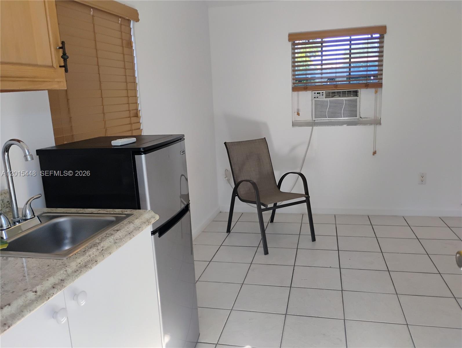 HOLLYWOOD BEACH GARDENS - Residential