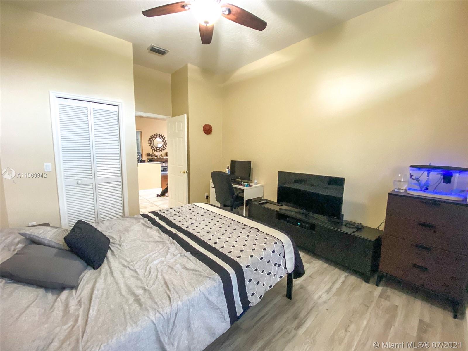 WINDOVER FARMS OF MELBOURN - Residential