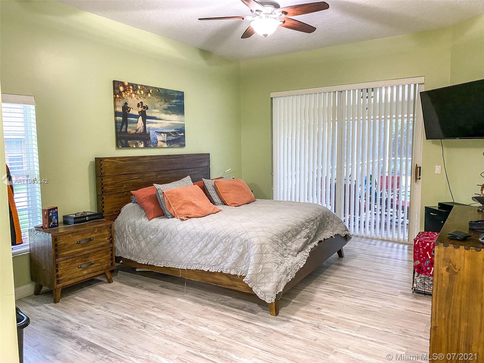 WINDOVER FARMS OF MELBOURN - Residential