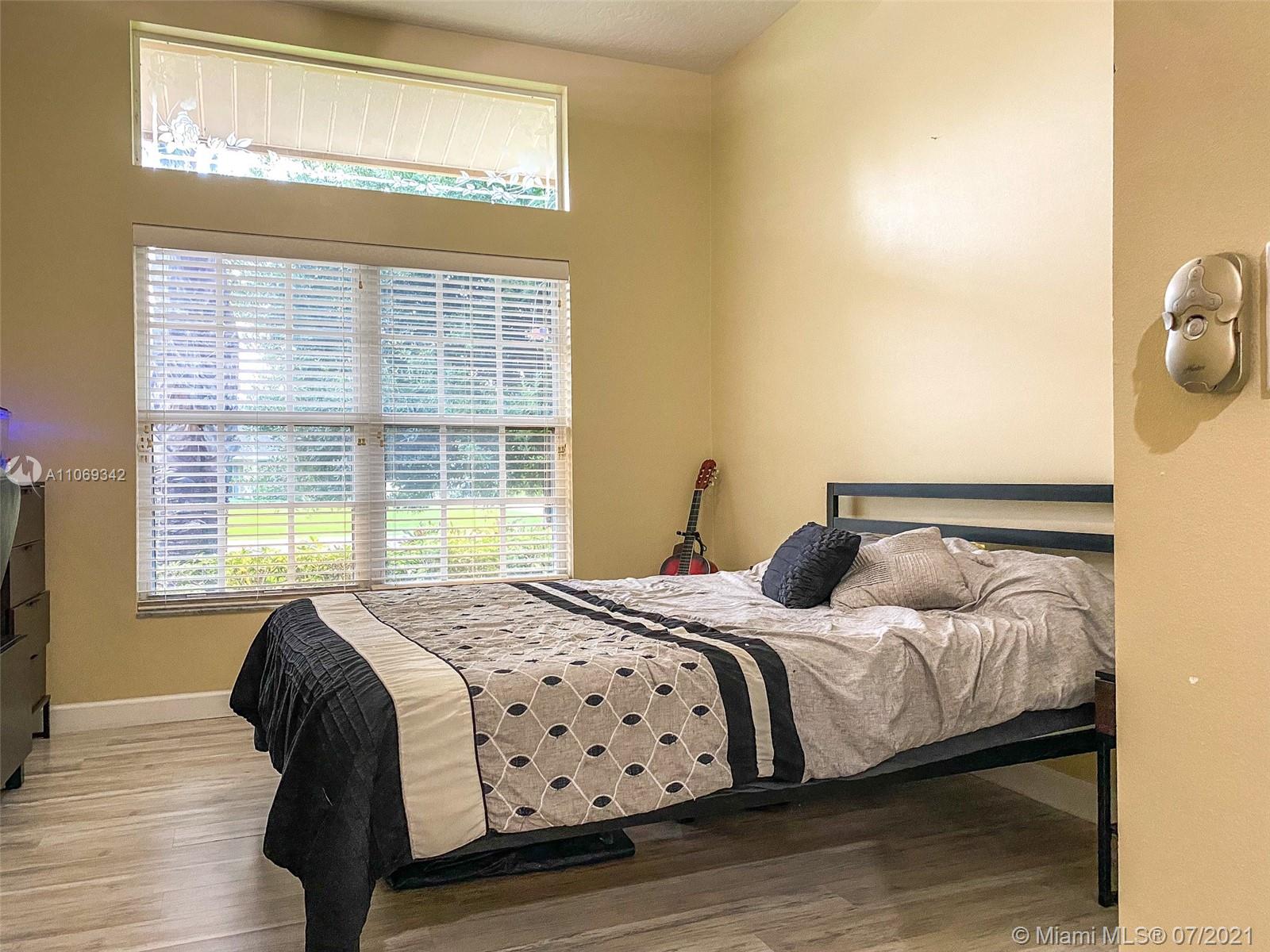 WINDOVER FARMS OF MELBOURN - Residential