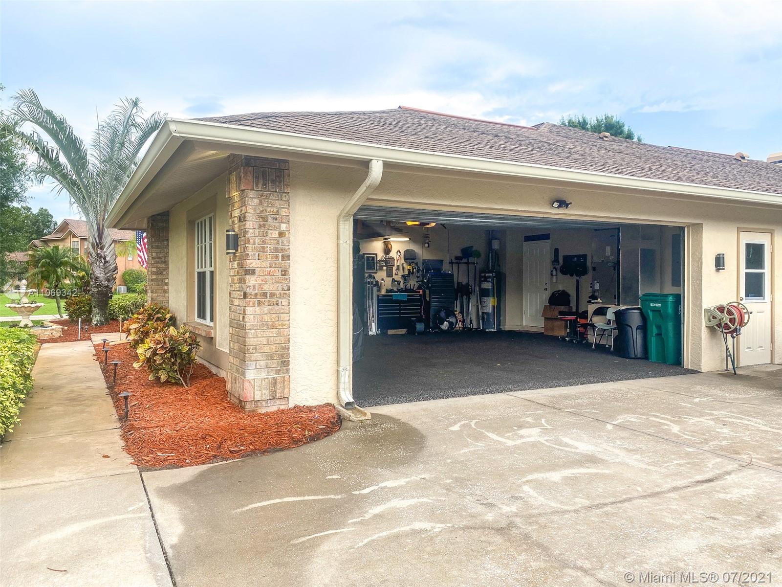 WINDOVER FARMS OF MELBOURN - Residential