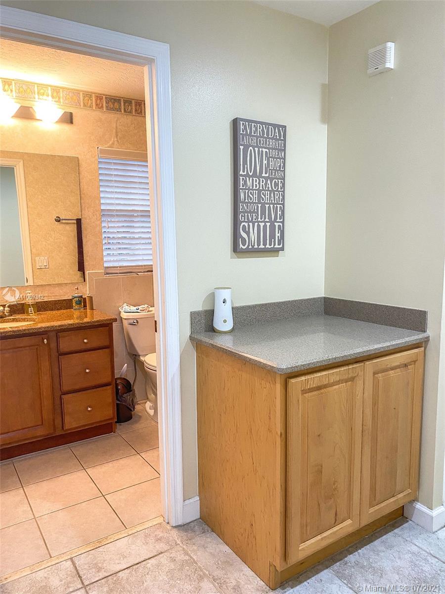 WINDOVER FARMS OF MELBOURN - Residential