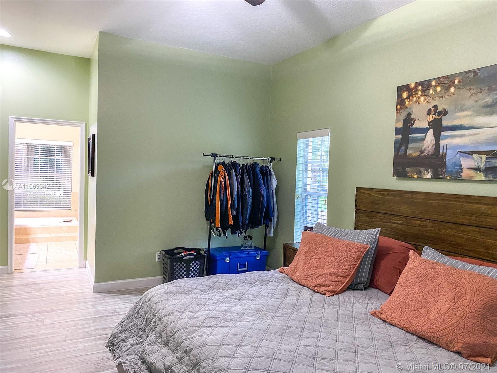 WINDOVER FARMS OF MELBOURN - Residential