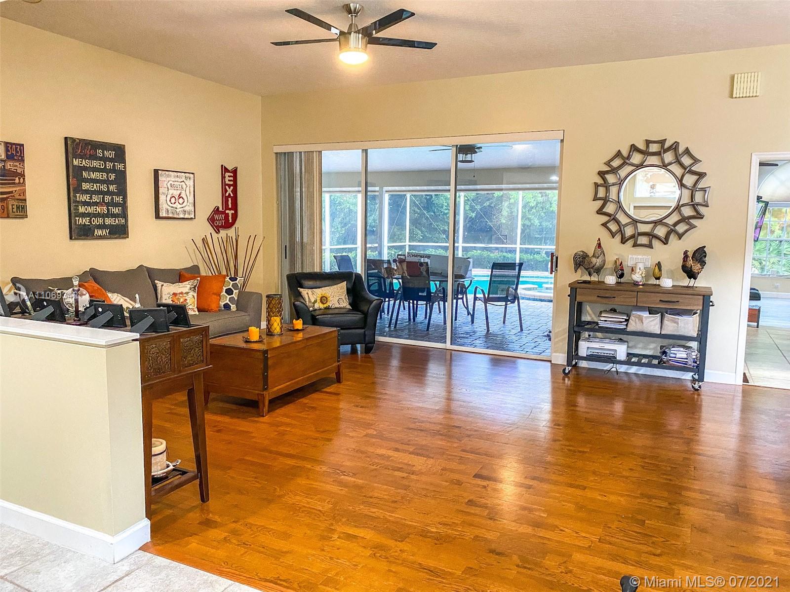 WINDOVER FARMS OF MELBOURN - Residential