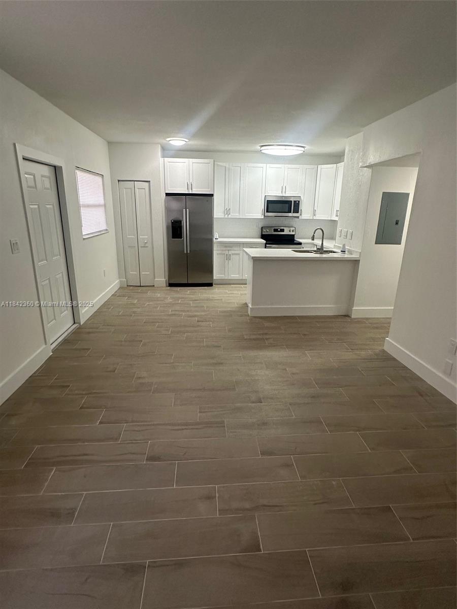 15689 SW 73rd Cir Ter 2-5