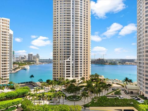 540 Brickell Key Dr 1702 Miami FL 33131
