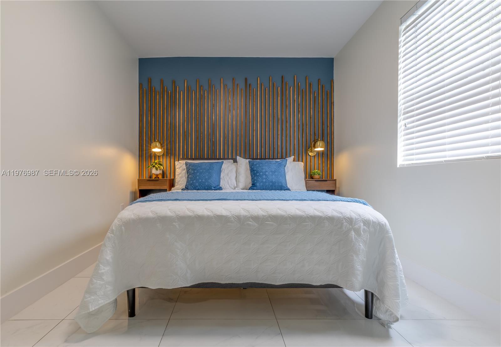 KENWOOD SUB - Residential