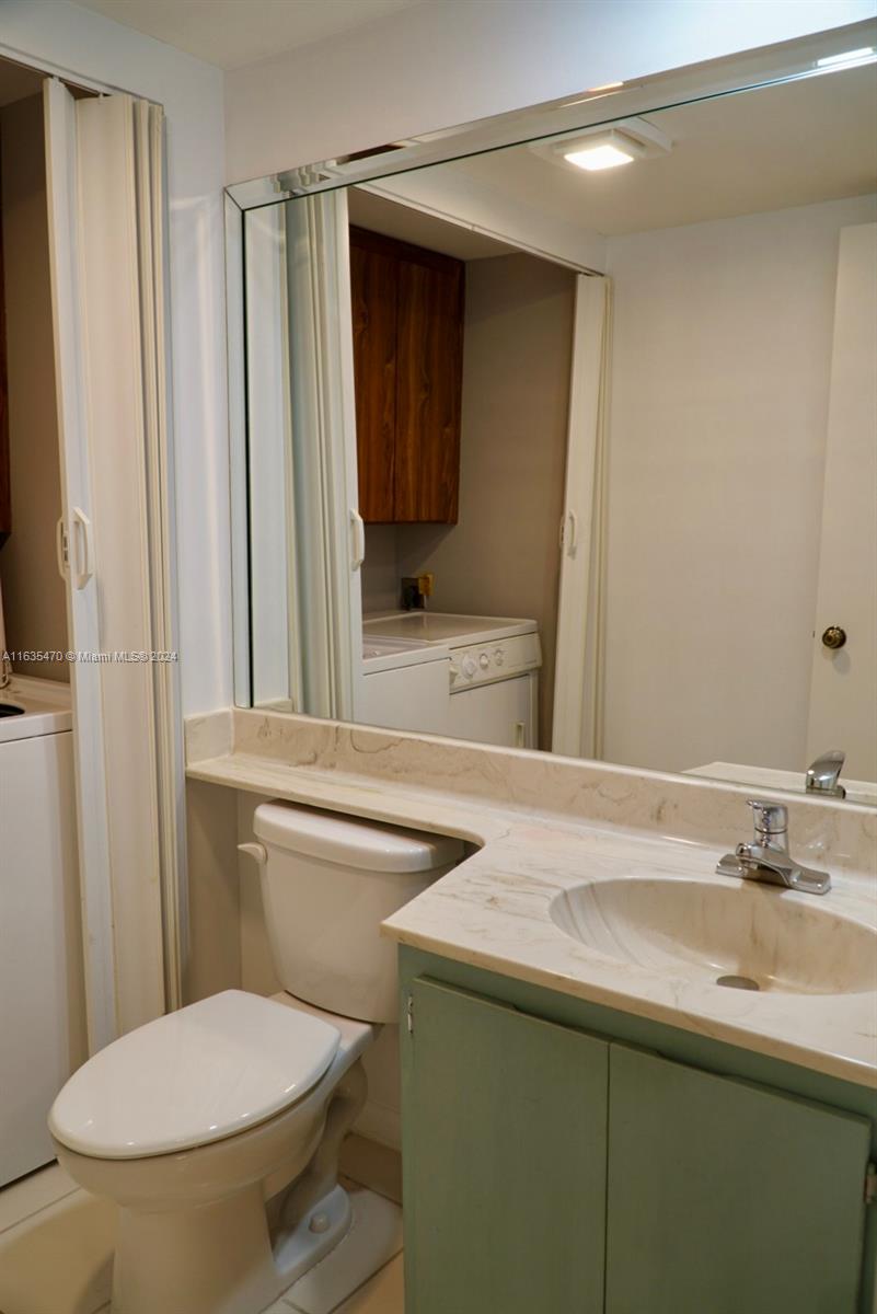 GLENWOOD TWNHS - Residential Lease