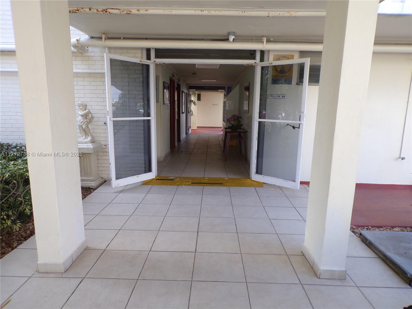 POINT EAST SEC III CONDO - Residential