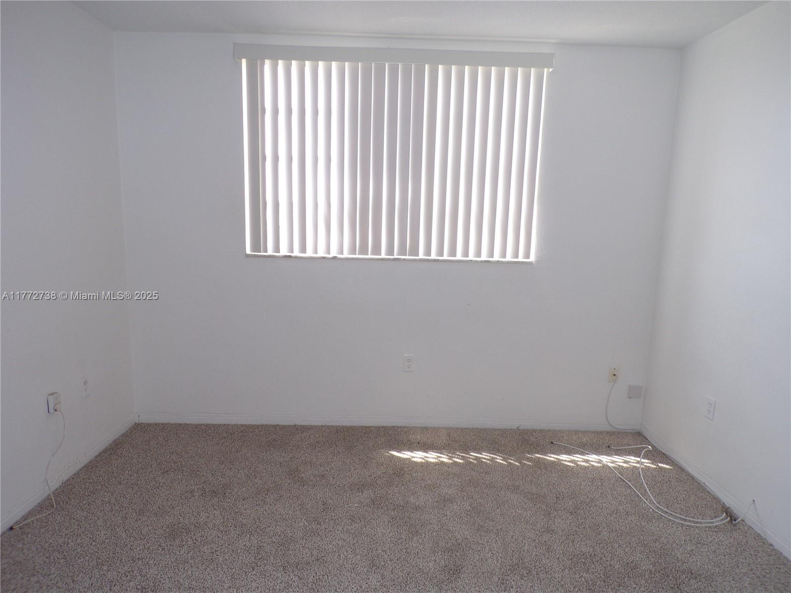 POINT EAST SEC III CONDO - Residential