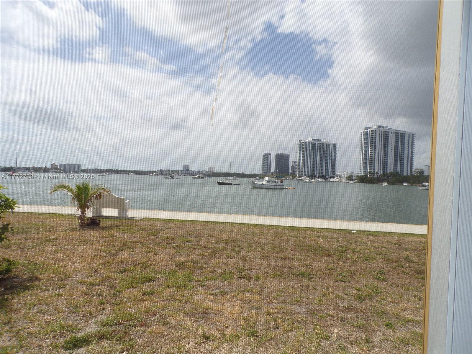 Property for Sale at 2920 Point East Dr N111, Aventura, Miami-Dade County, Florida - Bedrooms: 1 
Bathrooms: 1  - $209,900