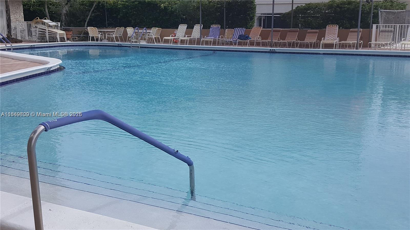 PLAZA TOWERS SOUTH CONDO - Residential