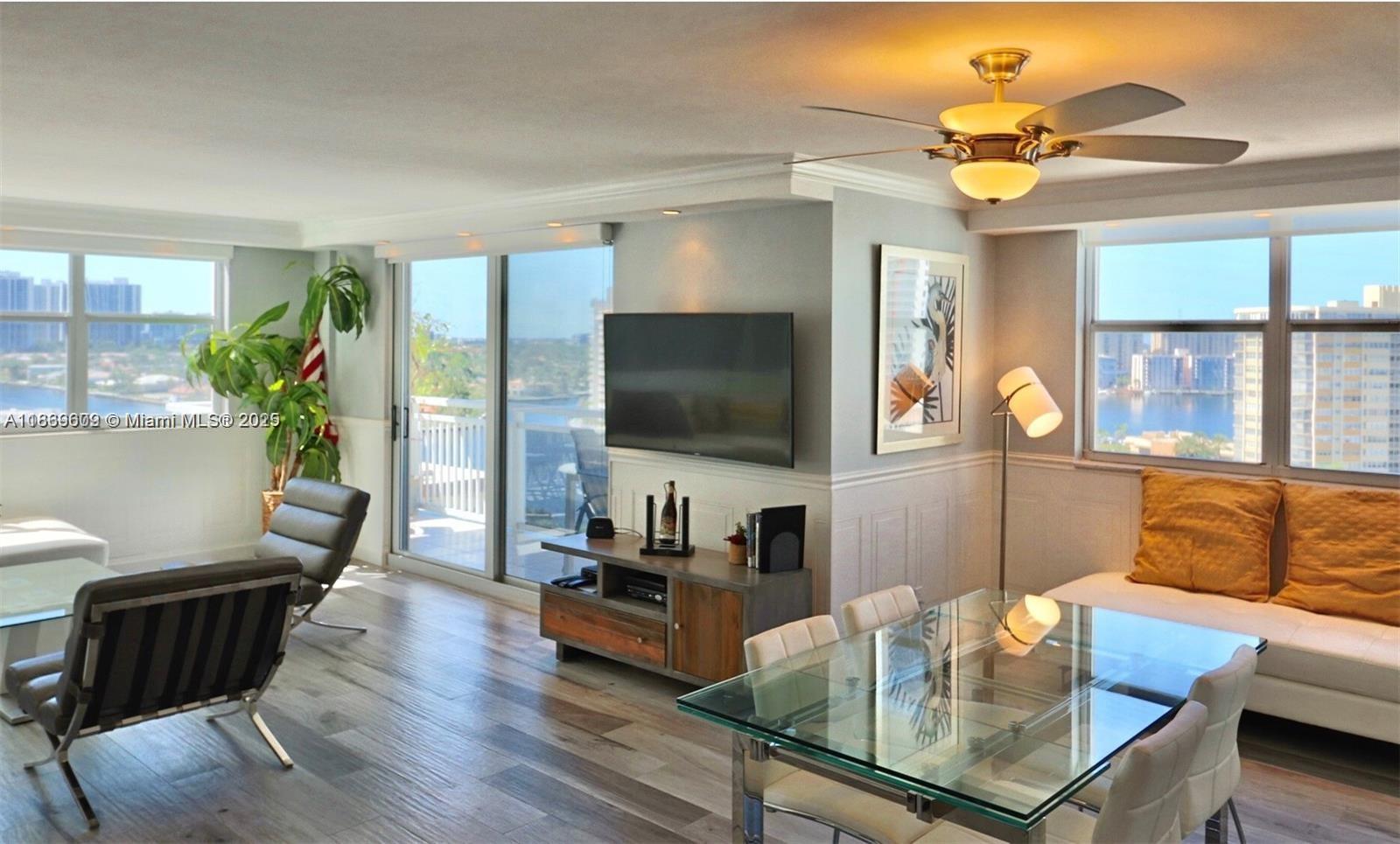 PLAZA TOWERS SOUTH CONDO - Residential