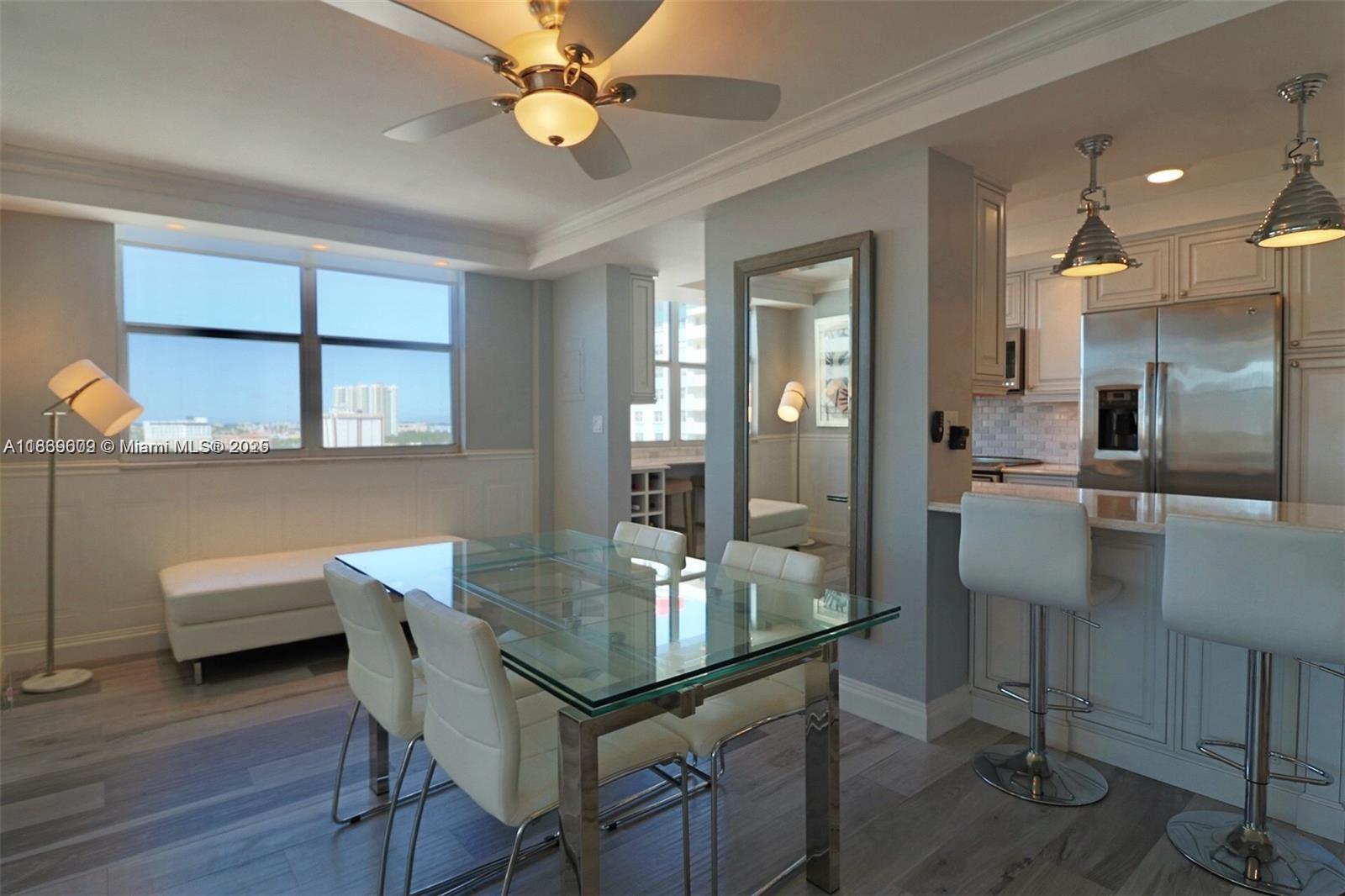 PLAZA TOWERS SOUTH CONDO - Residential