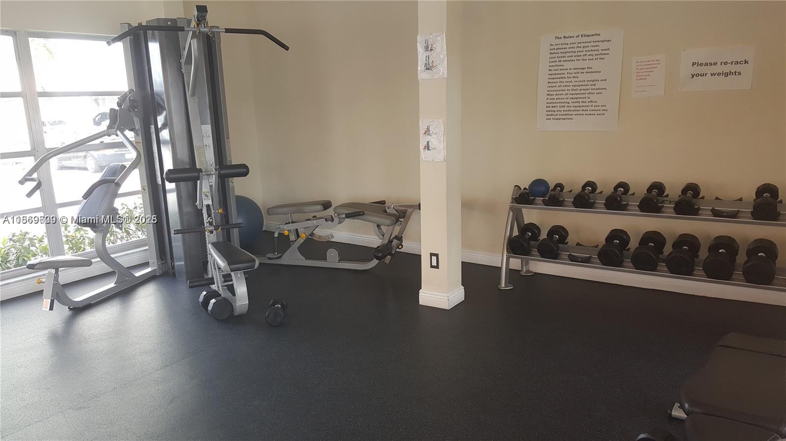 PLAZA TOWERS SOUTH CONDO - Residential