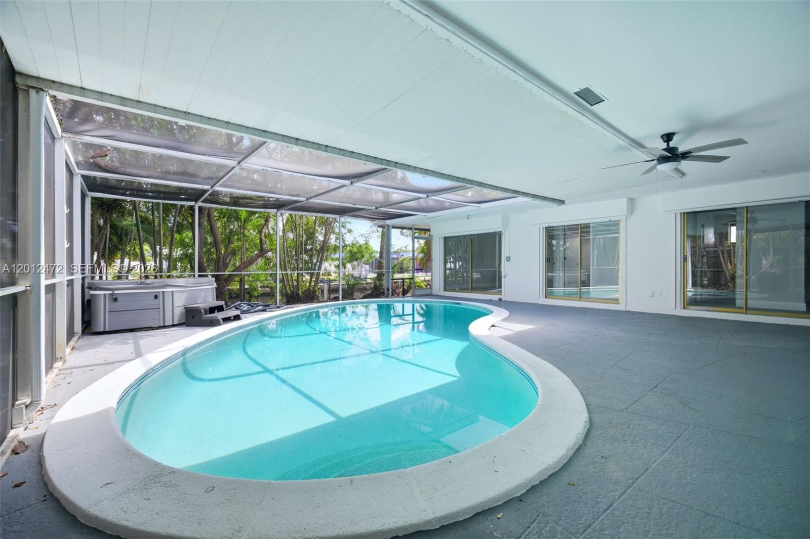 ROYAL PALM ACRES FIRST SE - Residential