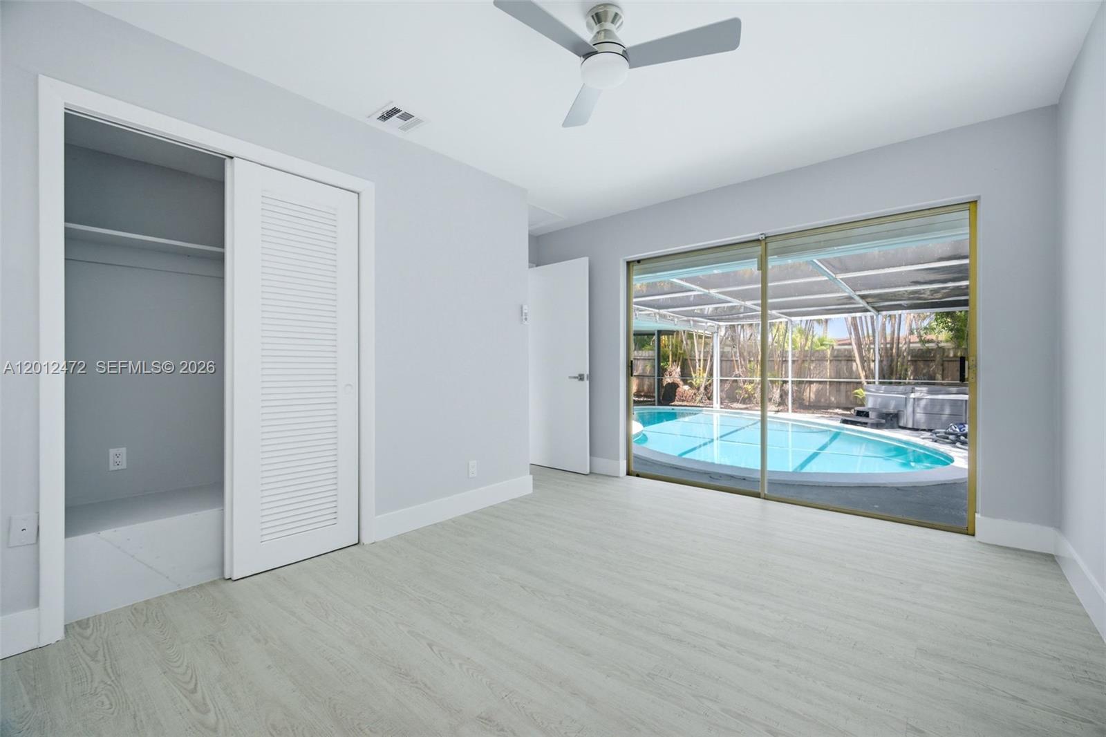 ROYAL PALM ACRES FIRST SE - Residential