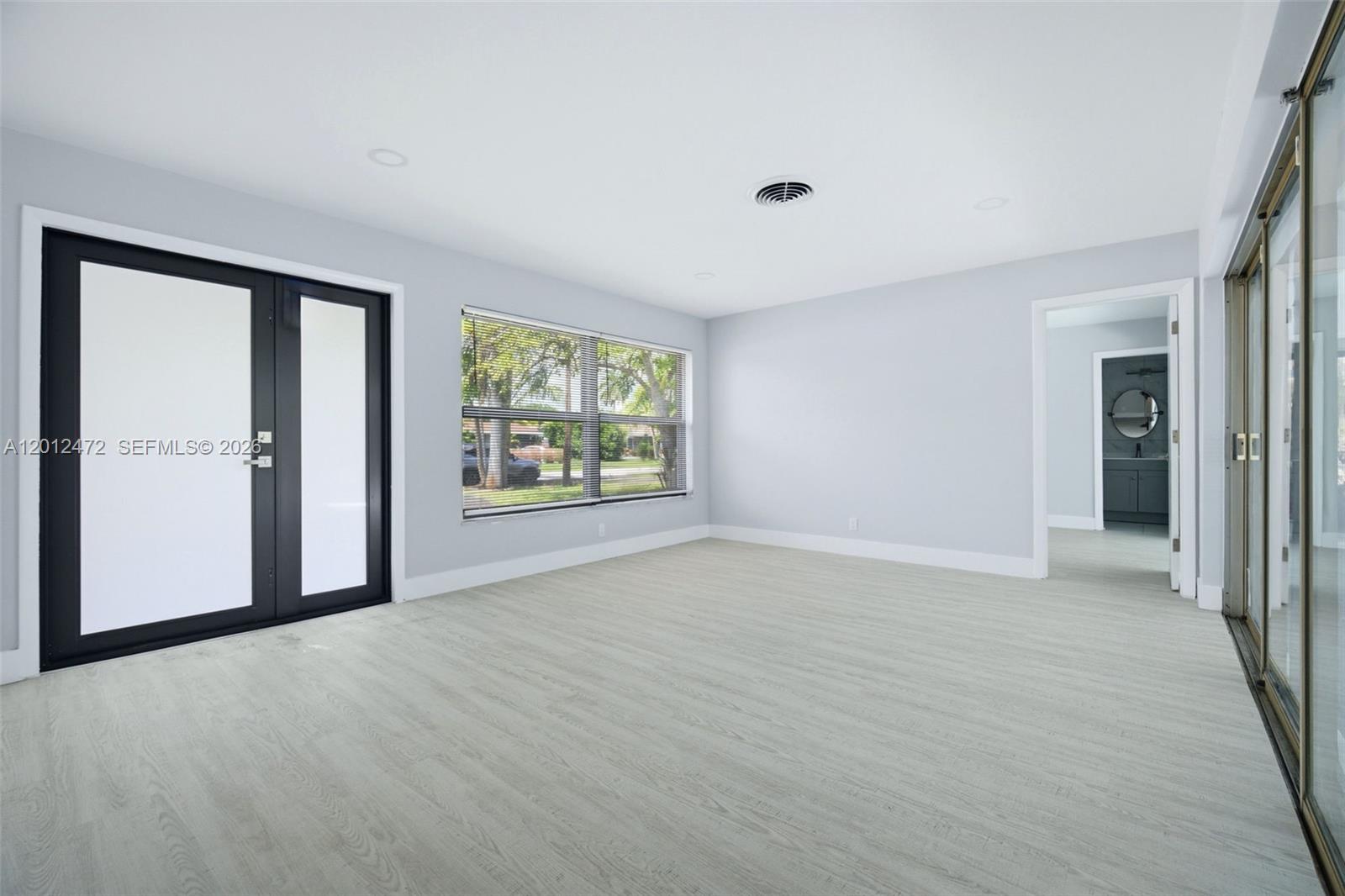 ROYAL PALM ACRES FIRST SE - Residential