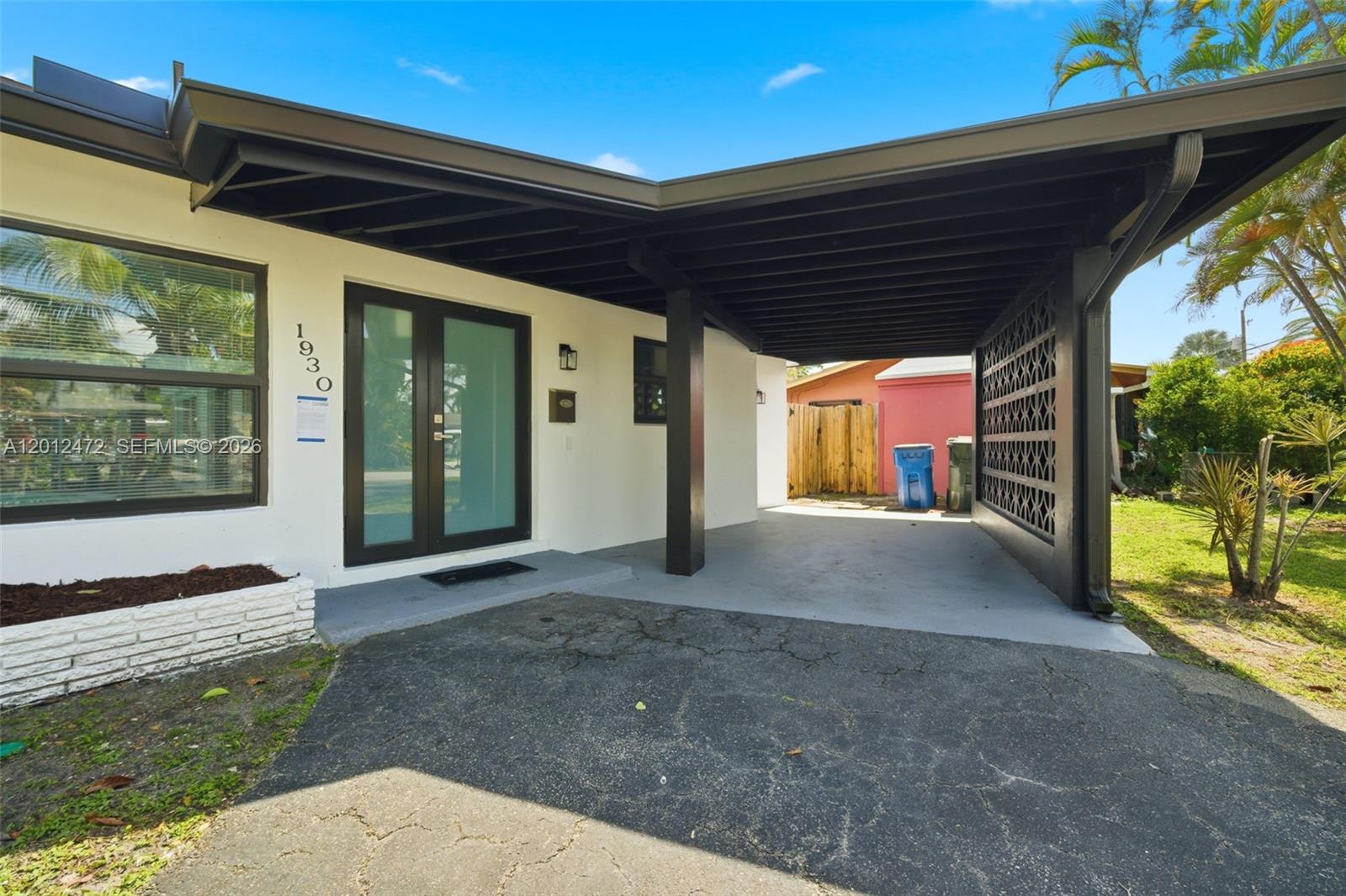 ROYAL PALM ACRES FIRST SE - Residential