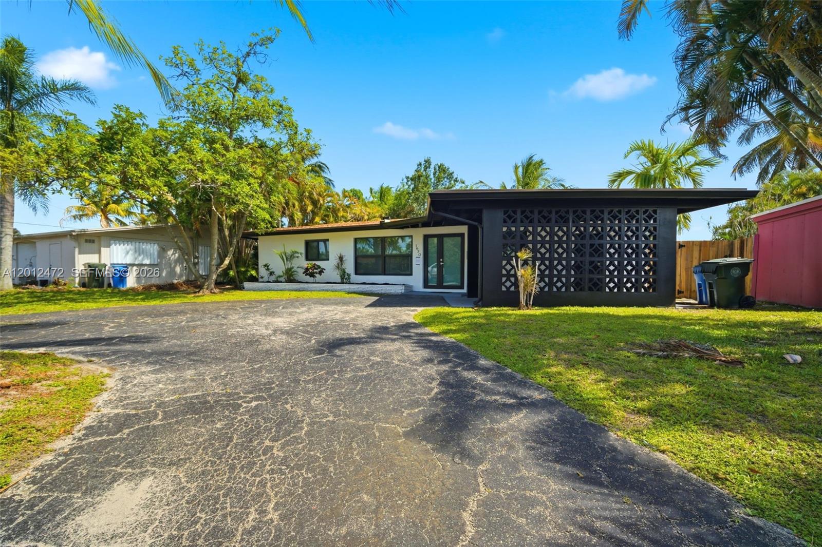 ROYAL PALM ACRES FIRST SE - Residential