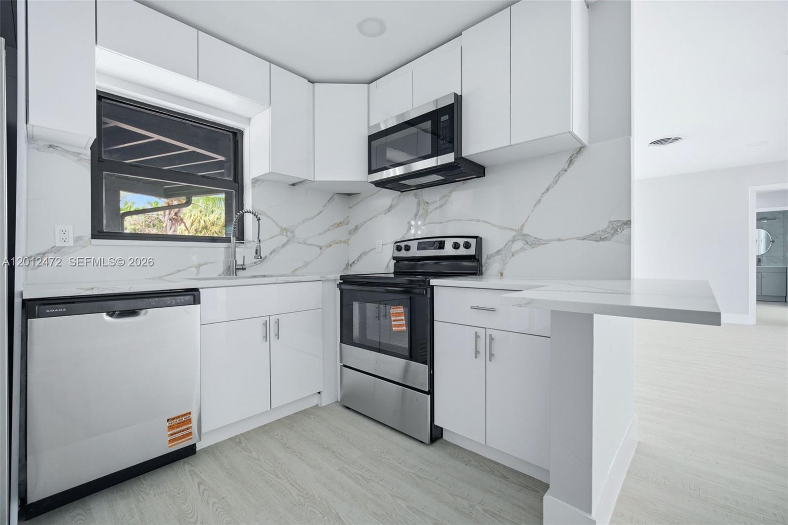 ROYAL PALM ACRES FIRST SE - Residential
