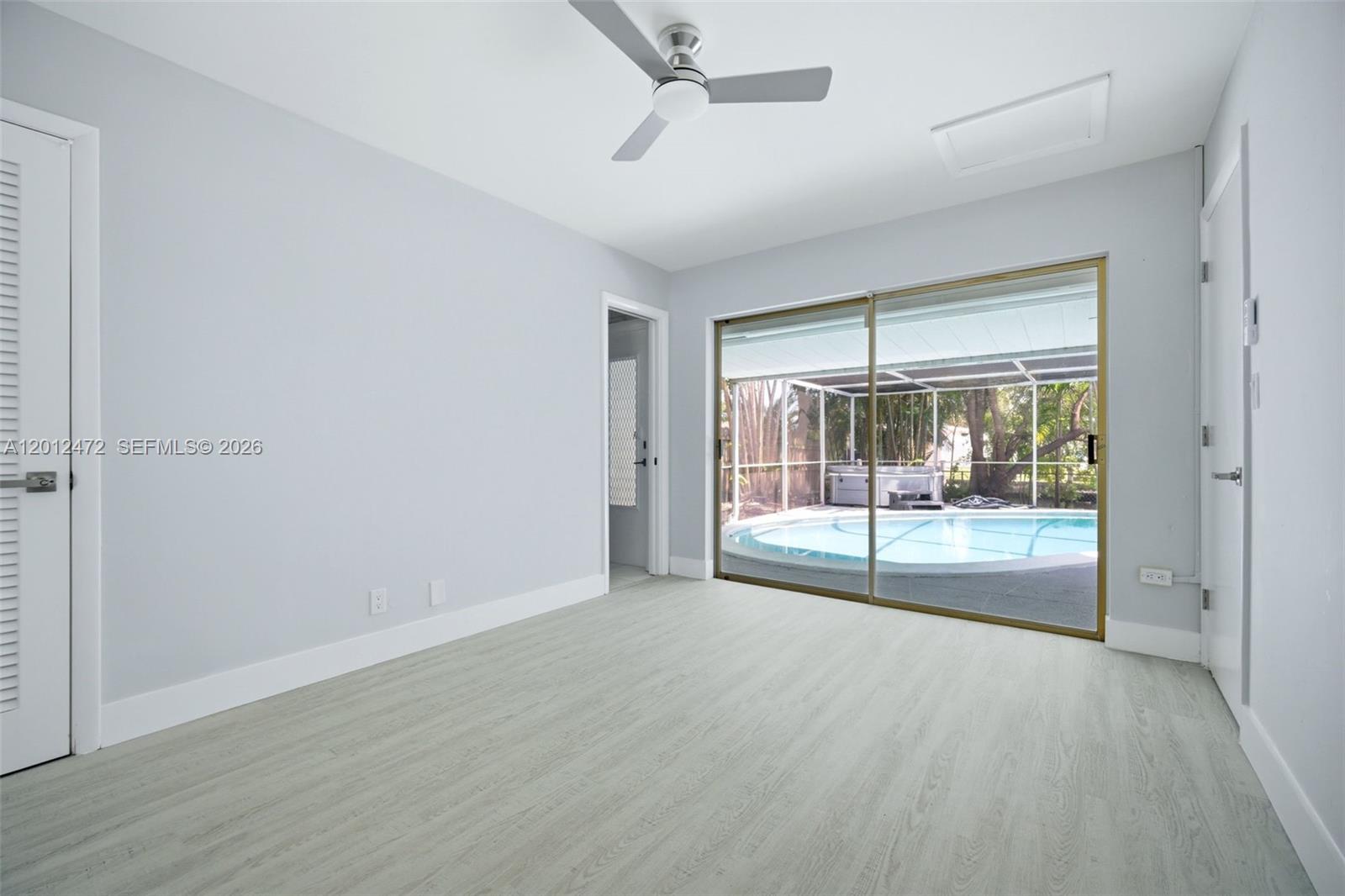ROYAL PALM ACRES FIRST SE - Residential
