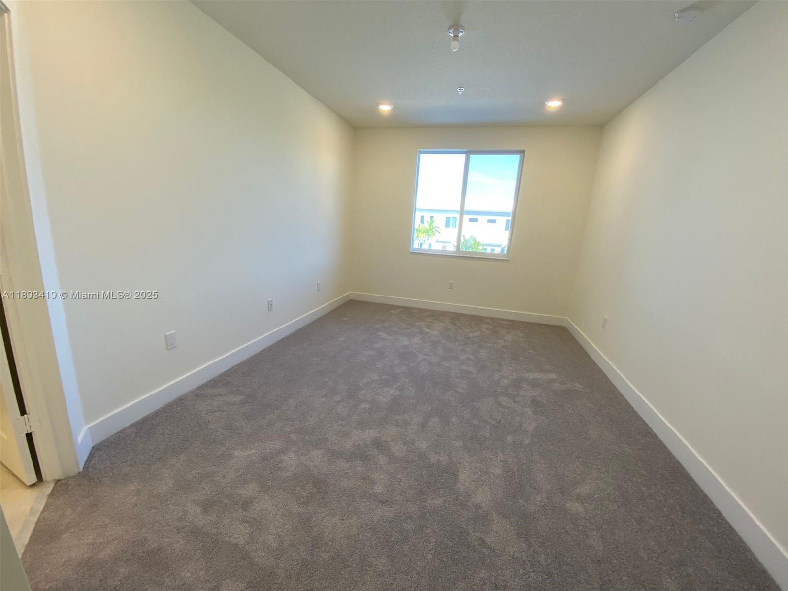 LANDMARK AT DORAL CONDO NO - Residential Lease