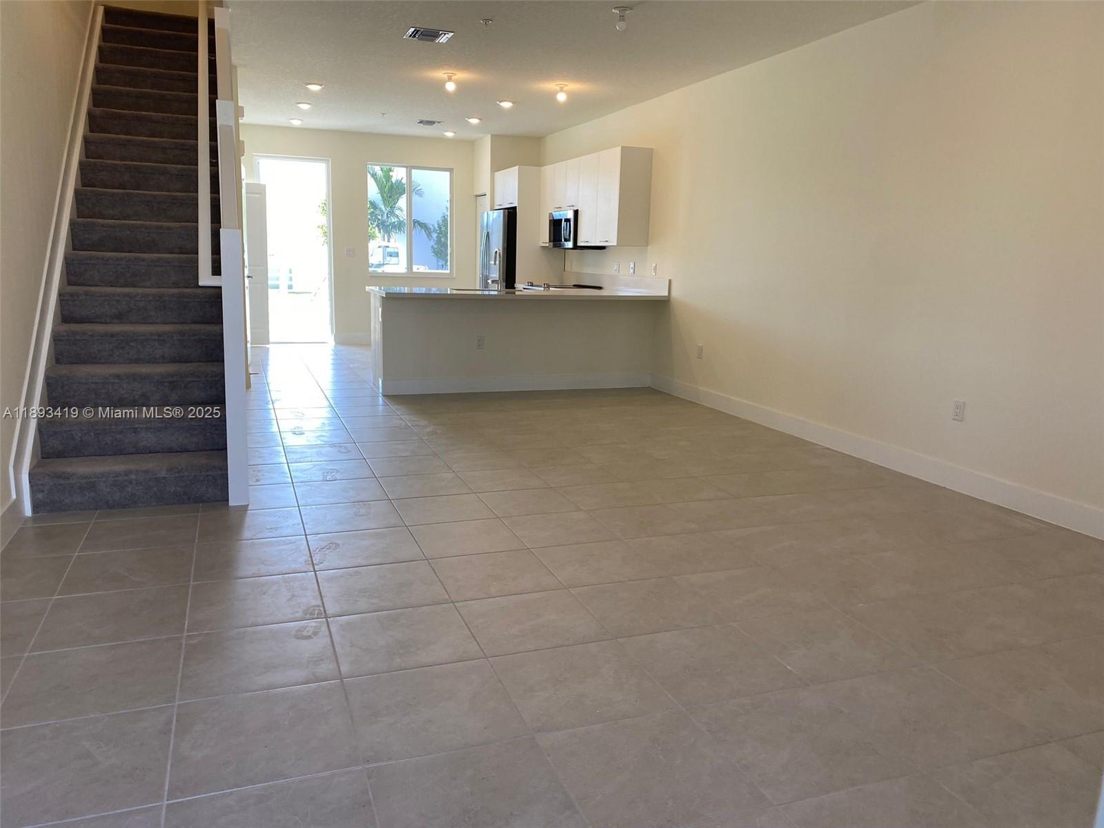 LANDMARK AT DORAL CONDO NO - Residential Lease