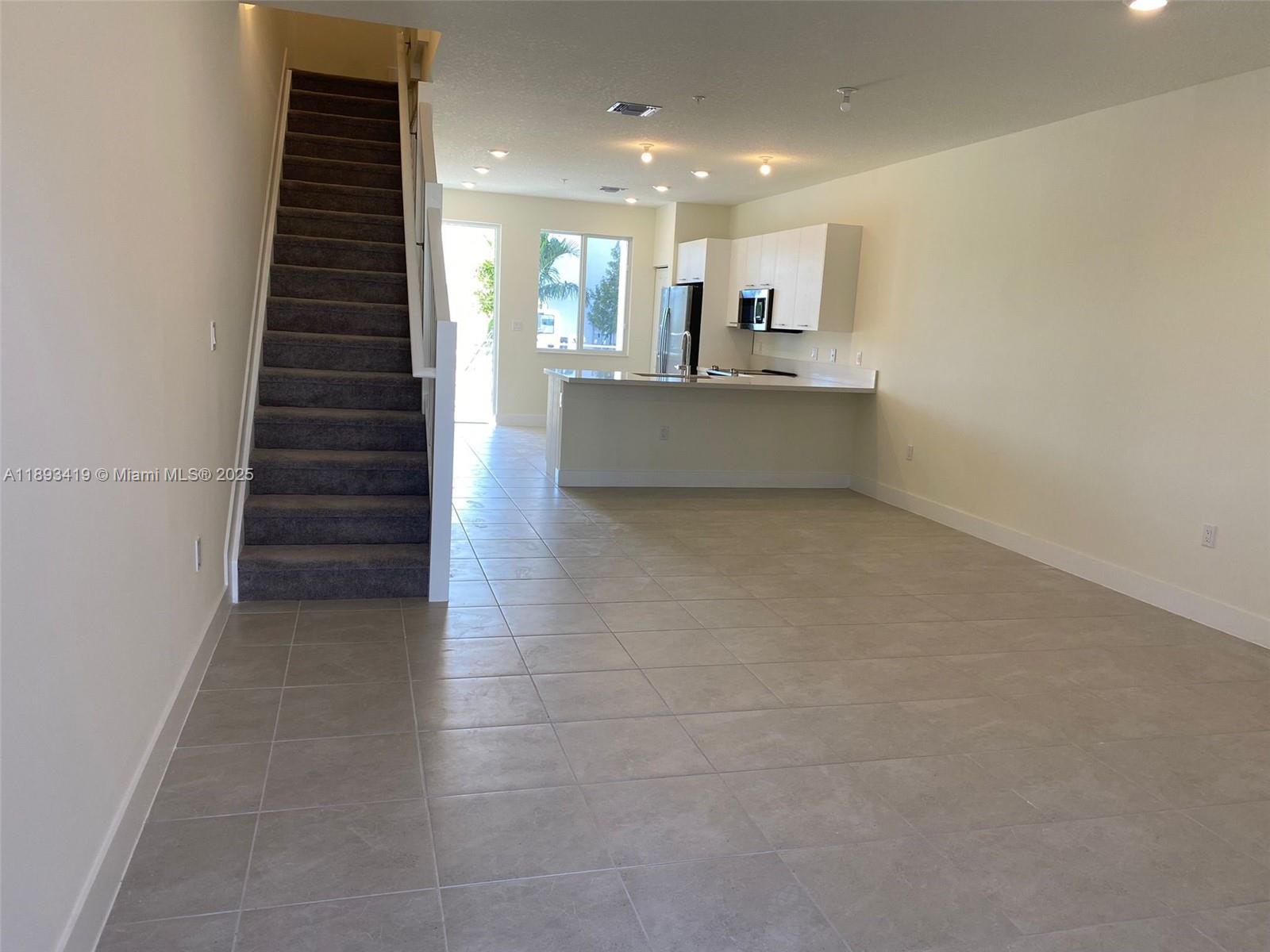 LANDMARK AT DORAL CONDO NO - Residential Lease